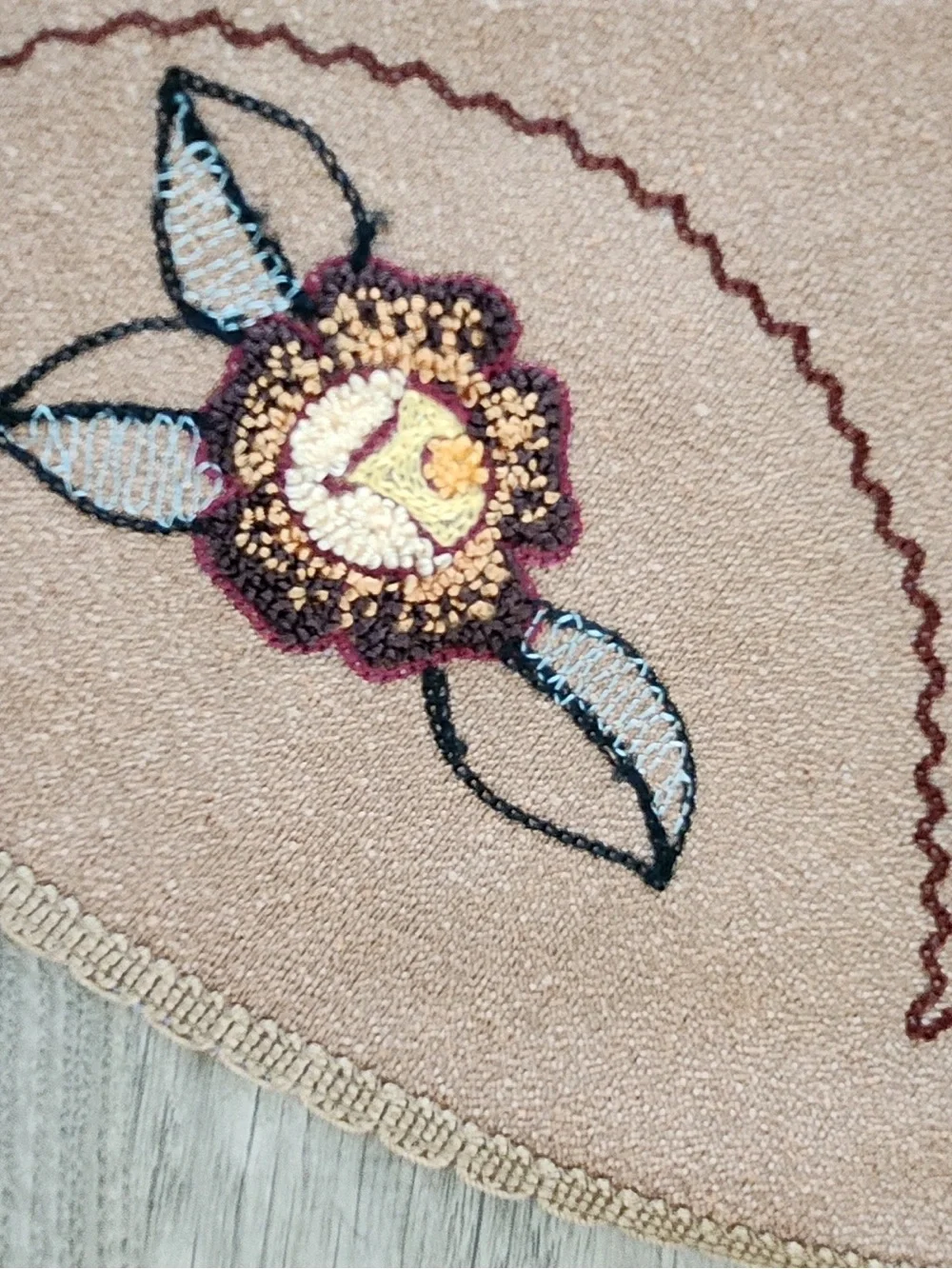 Vintage Punch Needle Embroidered Table Mat / Doily Warm Earth Tones